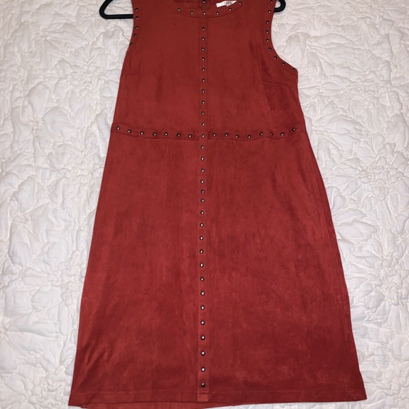 Spense Brick Faux Suede Dress Metal Detailing - Picture 2 of 9